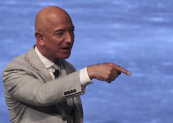 The story of the hacked Jeff Bezos phone