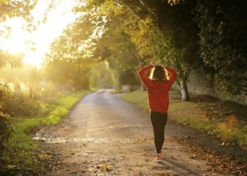 To not gain weight walking alone is not enough