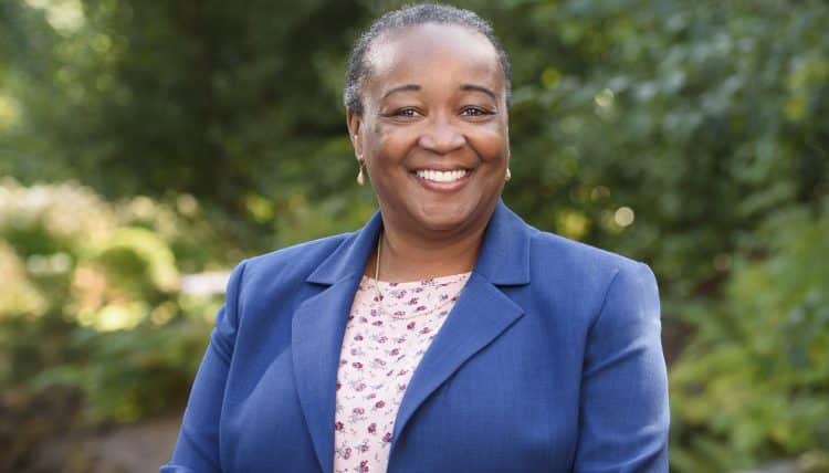 How Educator Dr. Lisa Collins Is Bringing Racial Consciousness to the Community through Her Coaching Model