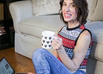 Farewell to Struggling Artists – Introducing Thriving Artists Running the Best Businesses under Alexis Fedor’s Guidance